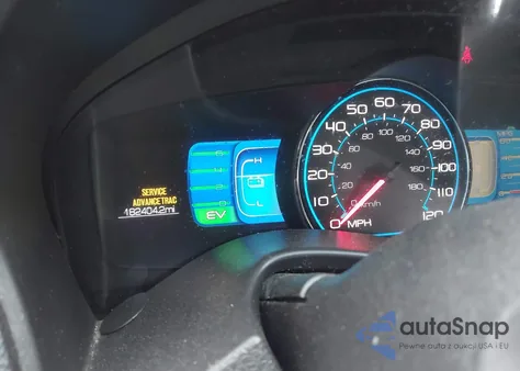 2011 Ford Fusion Hybrid z USA, uszkodzony, nr VIN 3FADP0L35BR271499